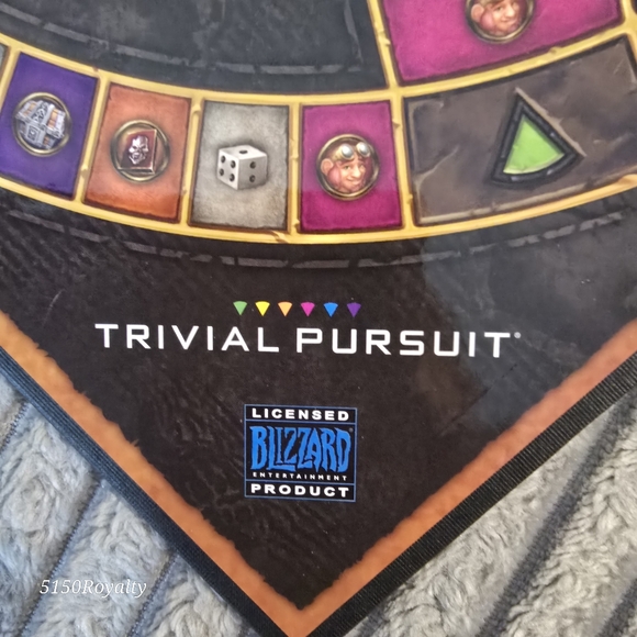 Blizzard's World of Warcraft Vintage Trivial Pursuit Game Hasbro New in open Box - Picture 9 of 16